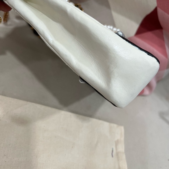 Up for Trade🔥🔥🔥RARE 🔥 Chanel Mini Tote Pearl Crossbody Bag - Picture 14 of 14